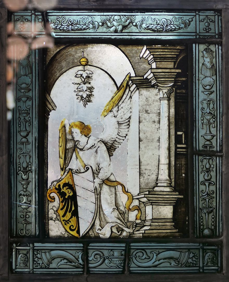 Fenster nIII 1 und sIII 1 des Sebalder Chörleins Viertes Fenster der Reihe, Engel mit Nürnberger Wappen