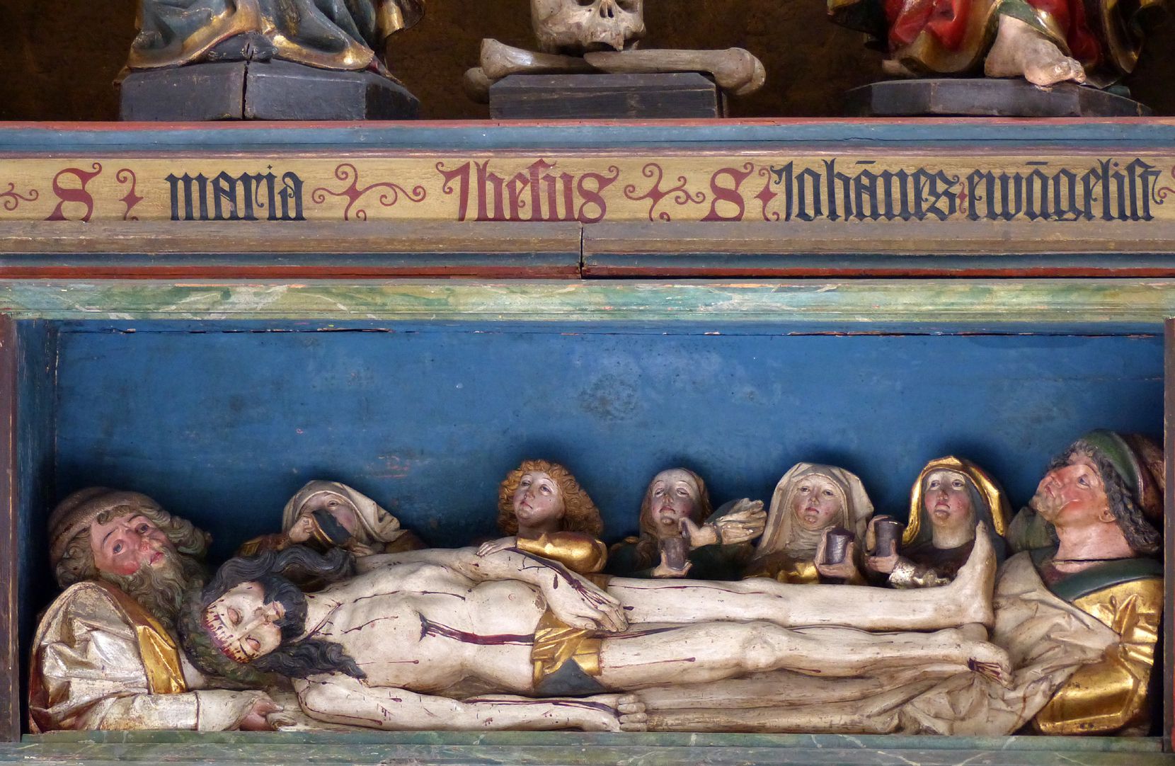 Hochaltar der Johanneskirche (Crailsheim) Predella, Corpus Christi im Kreise der Trauernden