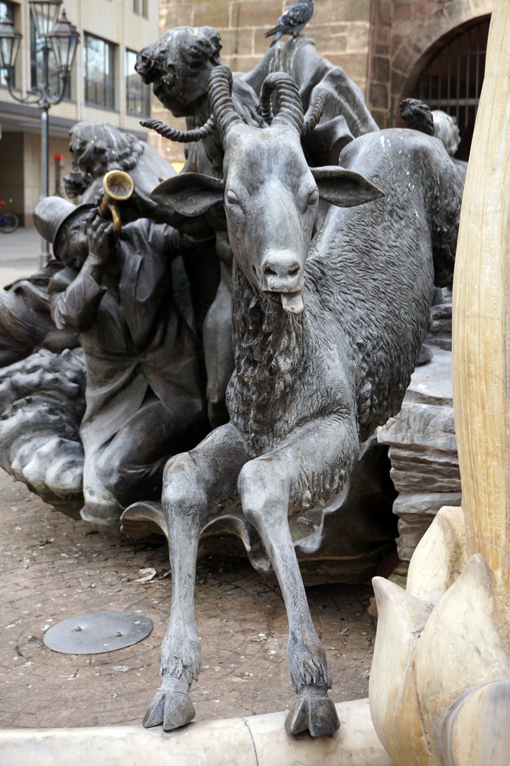Marriage carousel/ Hans Sachs Fountain goat
