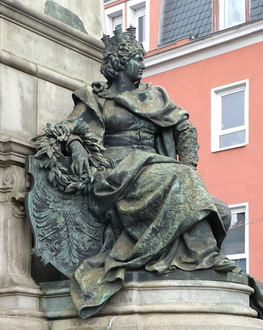 Memorial to King Ludwig´s Railway (Ludwigseisenbahn) "Noris" with city wall crown and coat of arms