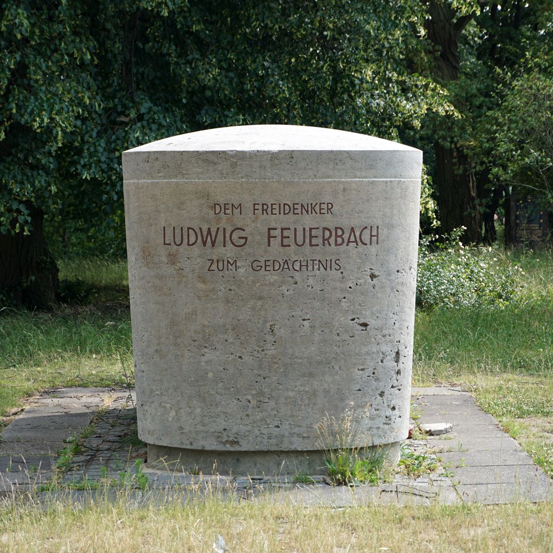 Ludwig Feuerbach Denkmal North side