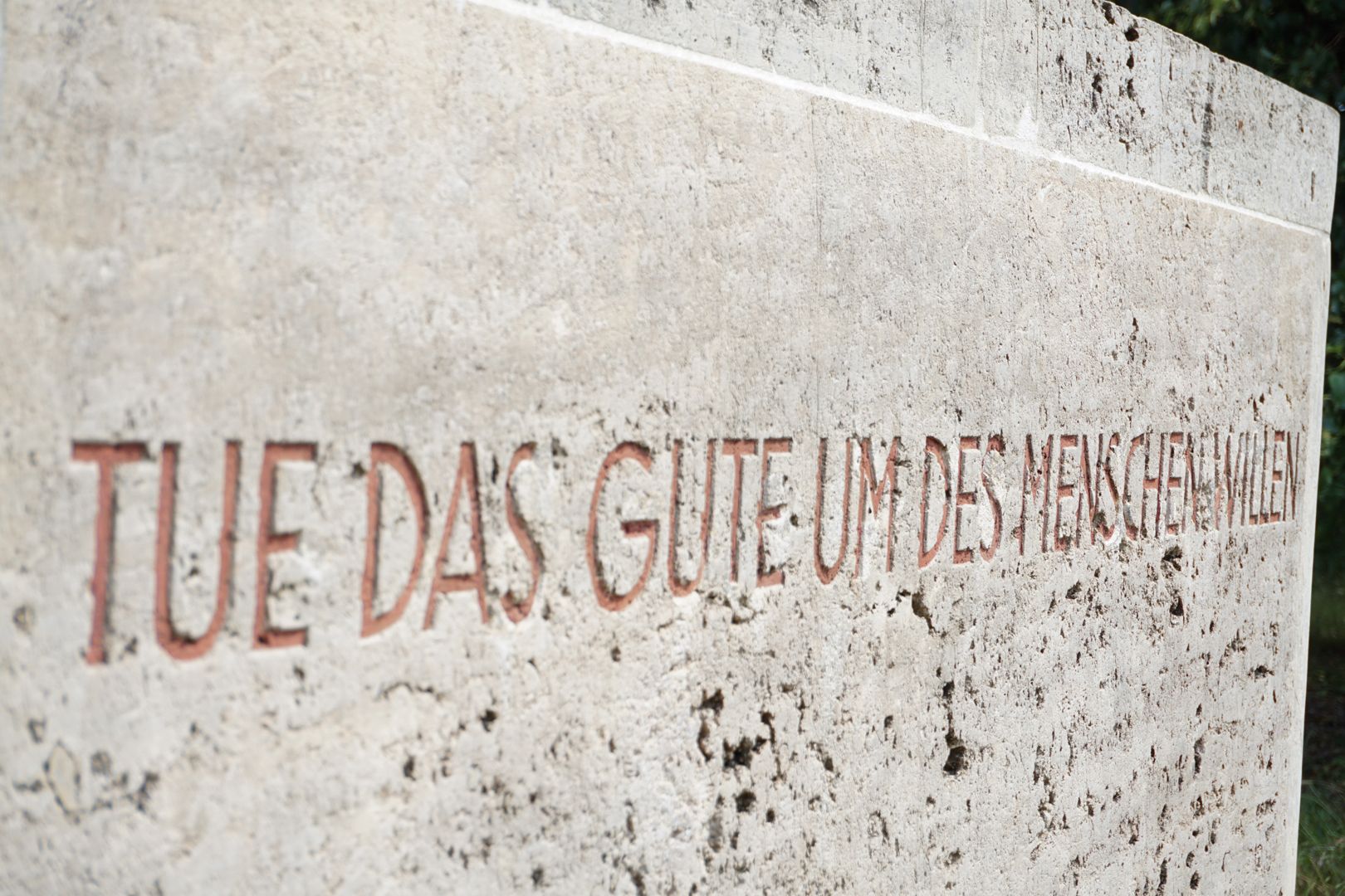 Ludwig Feuerbach Denkmal West side: "DO GOOD FOR MAN'S SAKE"