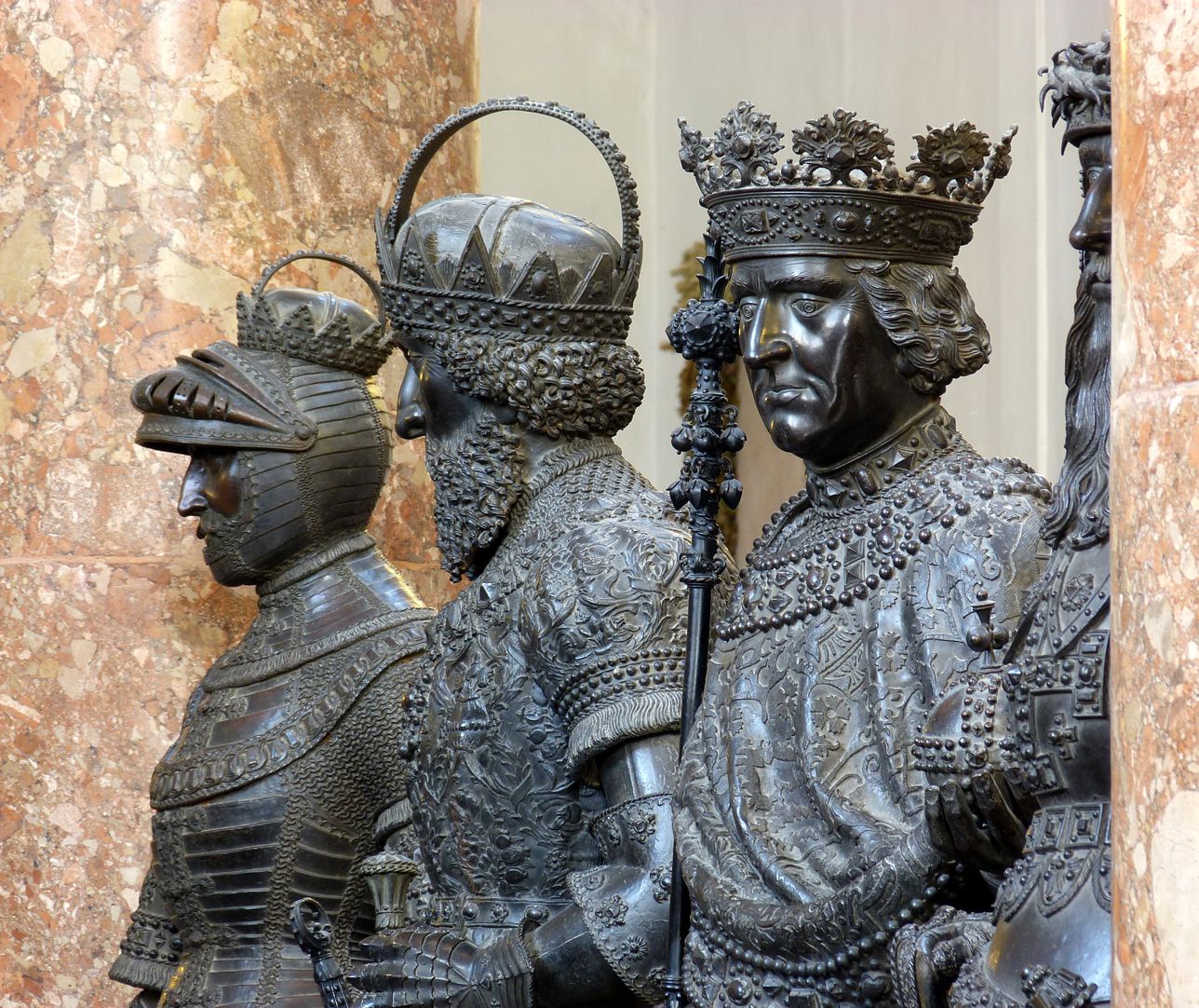 Frederick IV. of the Empty Pocket (Innsbruck) Second from the left, Frederick of the empty pocket (Duke of Austria, Styria and Carinthia, Count of Tyrol)