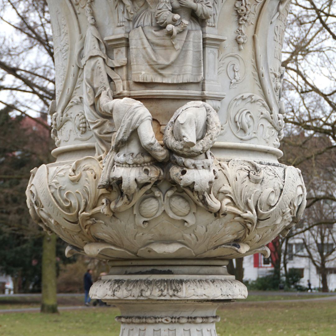 Marble Vase in Memory of the First German Singers' Festival 1861 View from northeast, "Beheaded Singers in Front of a Balcony"