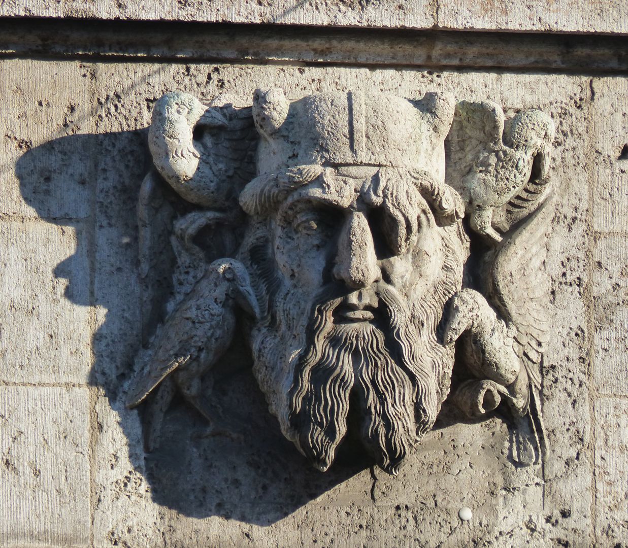 facade decoration at Melanchthon-Gymnasium Wodan