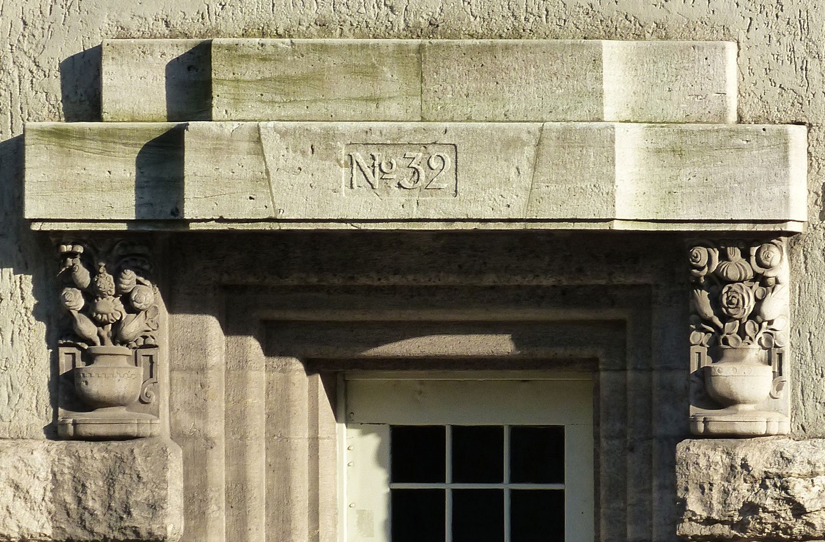 facade decoration at Melanchthon-Gymnasium Side entrance, north side, detail