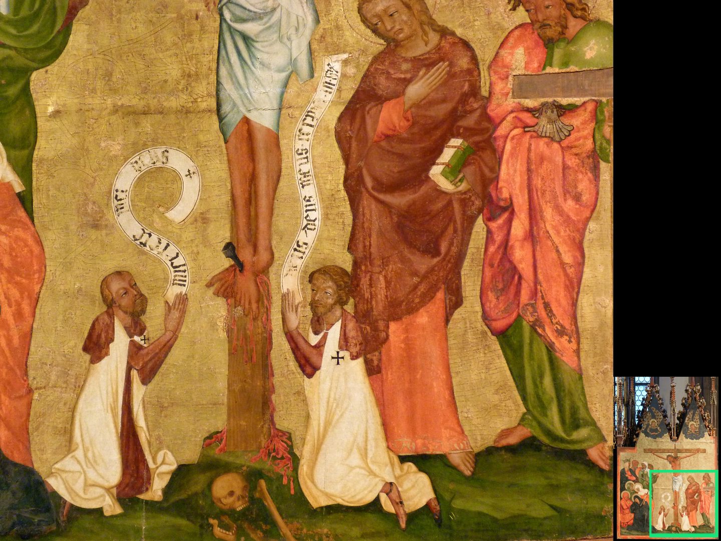 Hochaltar von St. Jakob rechter Außenflügel, Detailansicht mit Kreuzigungsszene den Stiftern des Altars in Ordenstracht