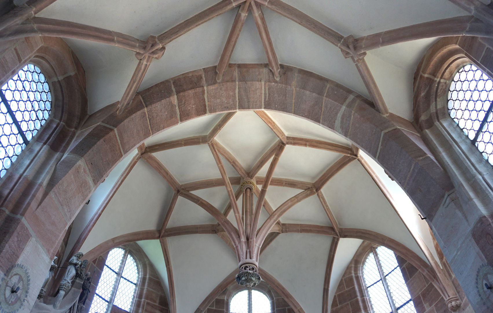 Holzschuher-Chapel Gewölbe vom Chor zur Rotunde