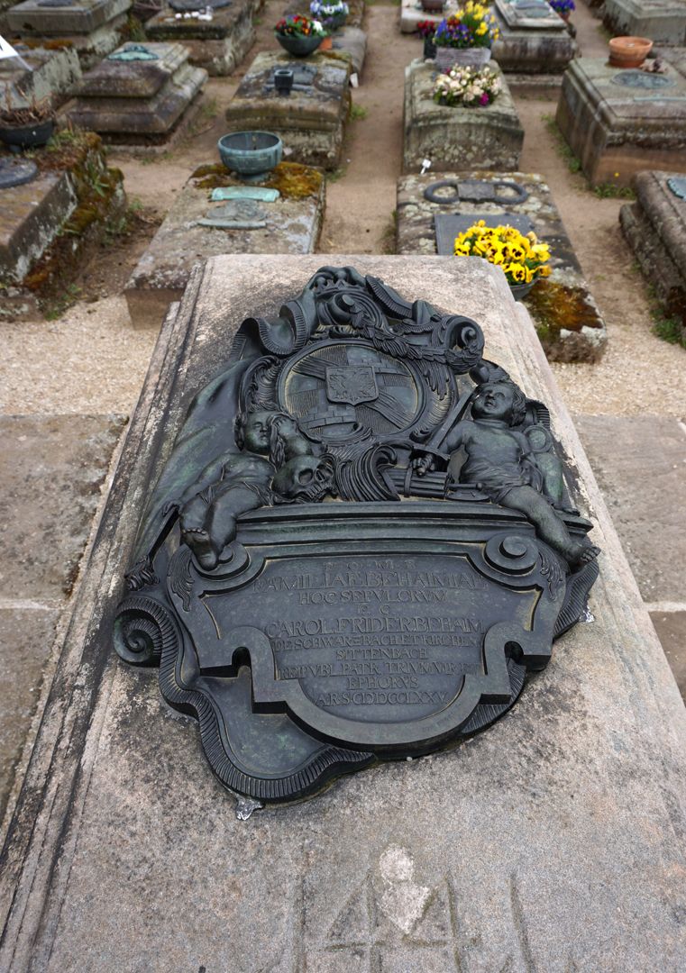Gravesite of Carl Friedrich Behaim Oblique view from the east