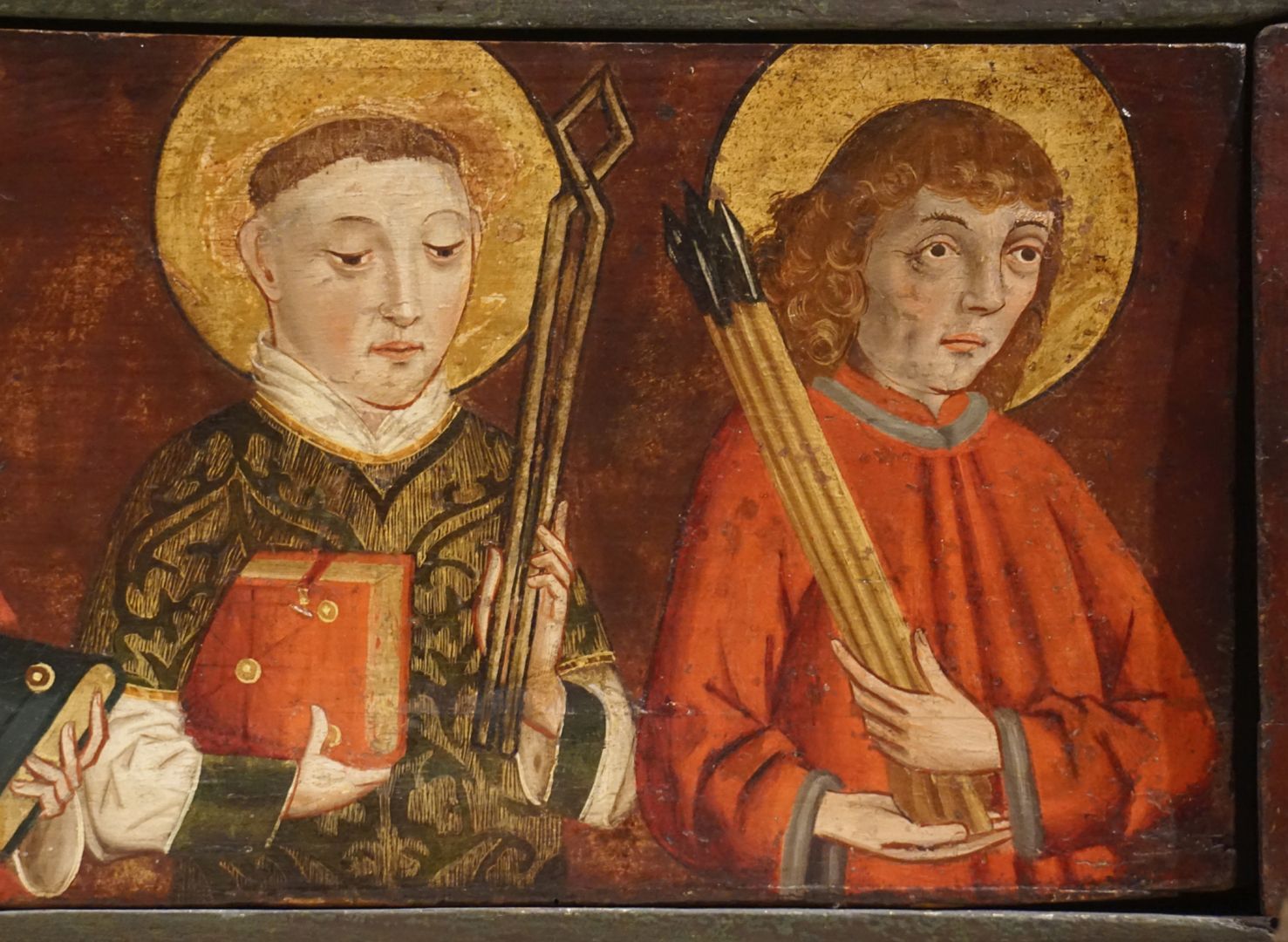 Krell-Altar linke Predellahälfte mit den Heiligen: Vincentius und Sebastian, Detailansicht