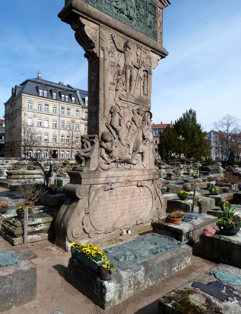 Alexius Müntzer of Bamberg (died 1537) and Katharina Eisen (died 1552) Grave at the foot of the Commemorative stele of the son Wolfgang Münzer