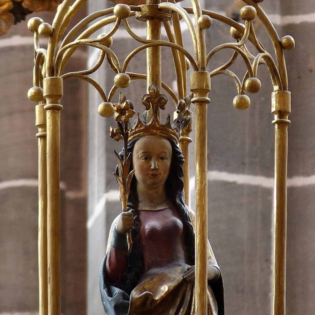 St. Mary´s chandelier Encasement with Mary