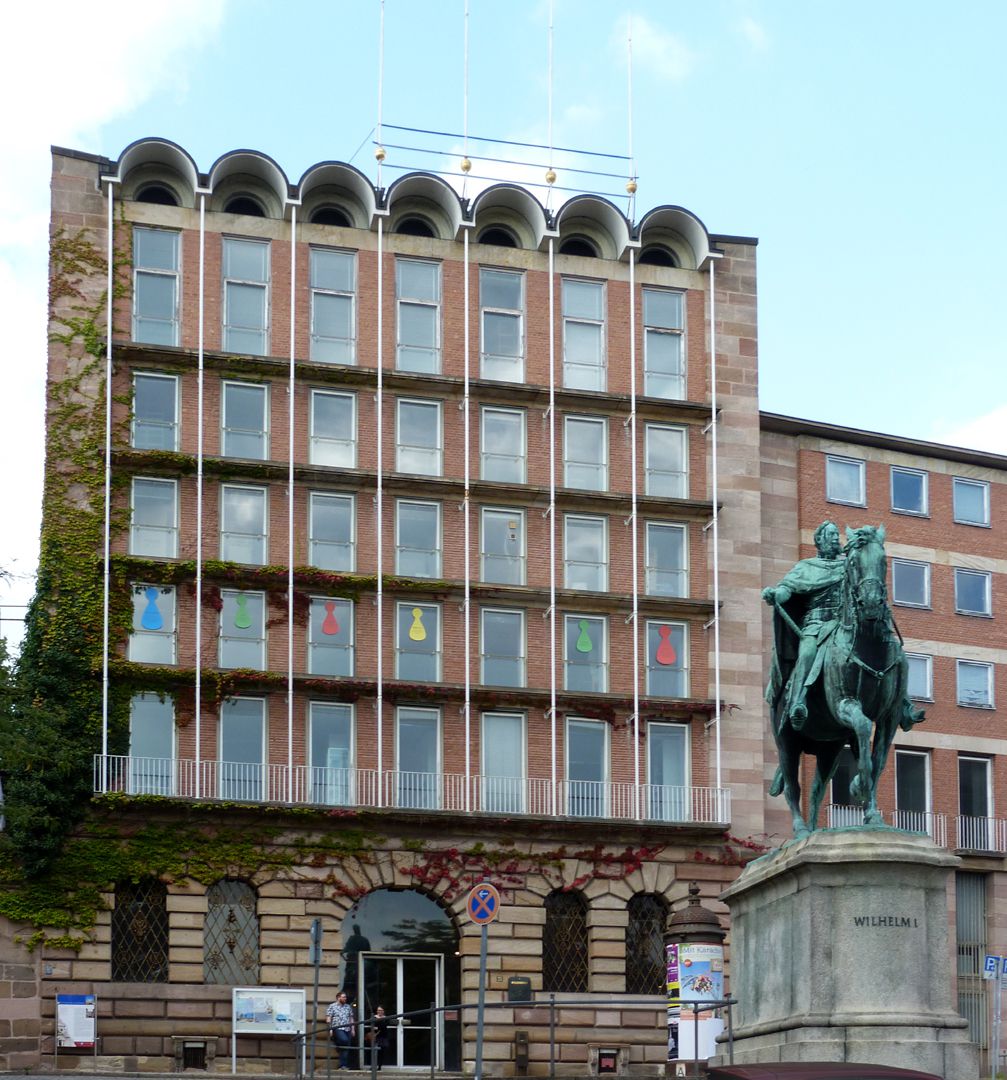 Former municipal library / former Peller house Front of Peller house