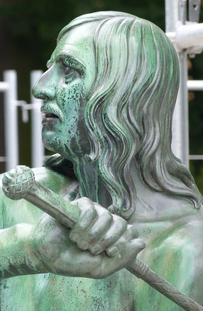 Neptun-Fountain Triton rider, south side, detail