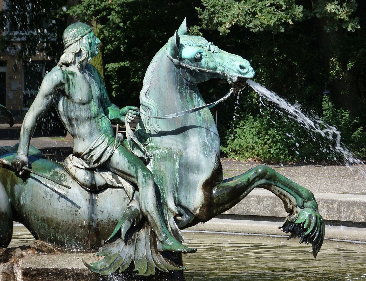 Neptun-Fountain Triton rider, north side