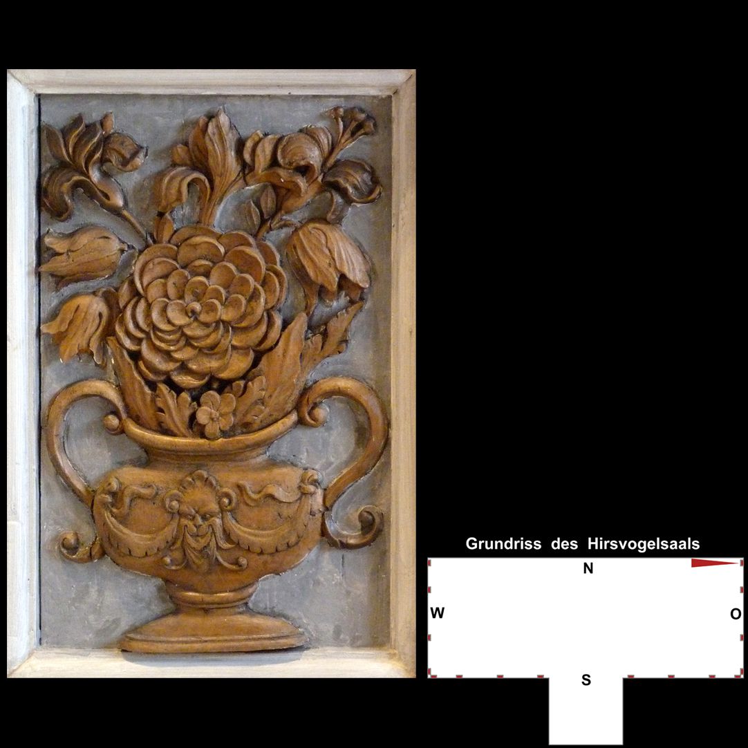Pilaster sequence in the Hirsvogel Hall Pedestal, flower vase