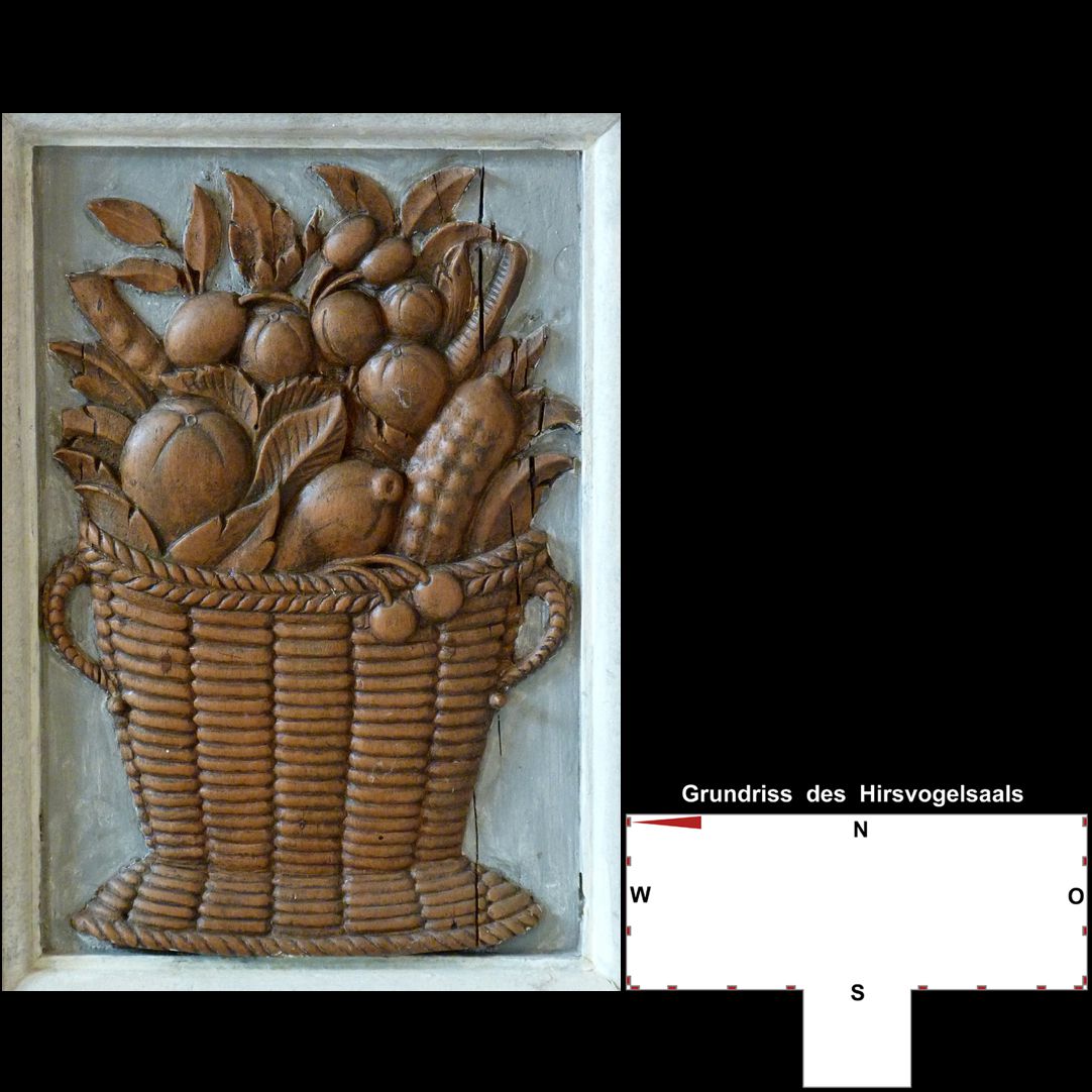 Pilaster sequence in the Hirsvogel Hall Pedestal with fruit basket