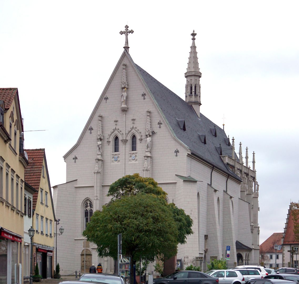 Knights` Chapel (Haßfurt) Punktuelle neogotische Veränderungen an der Fassade 1889 - 1890
