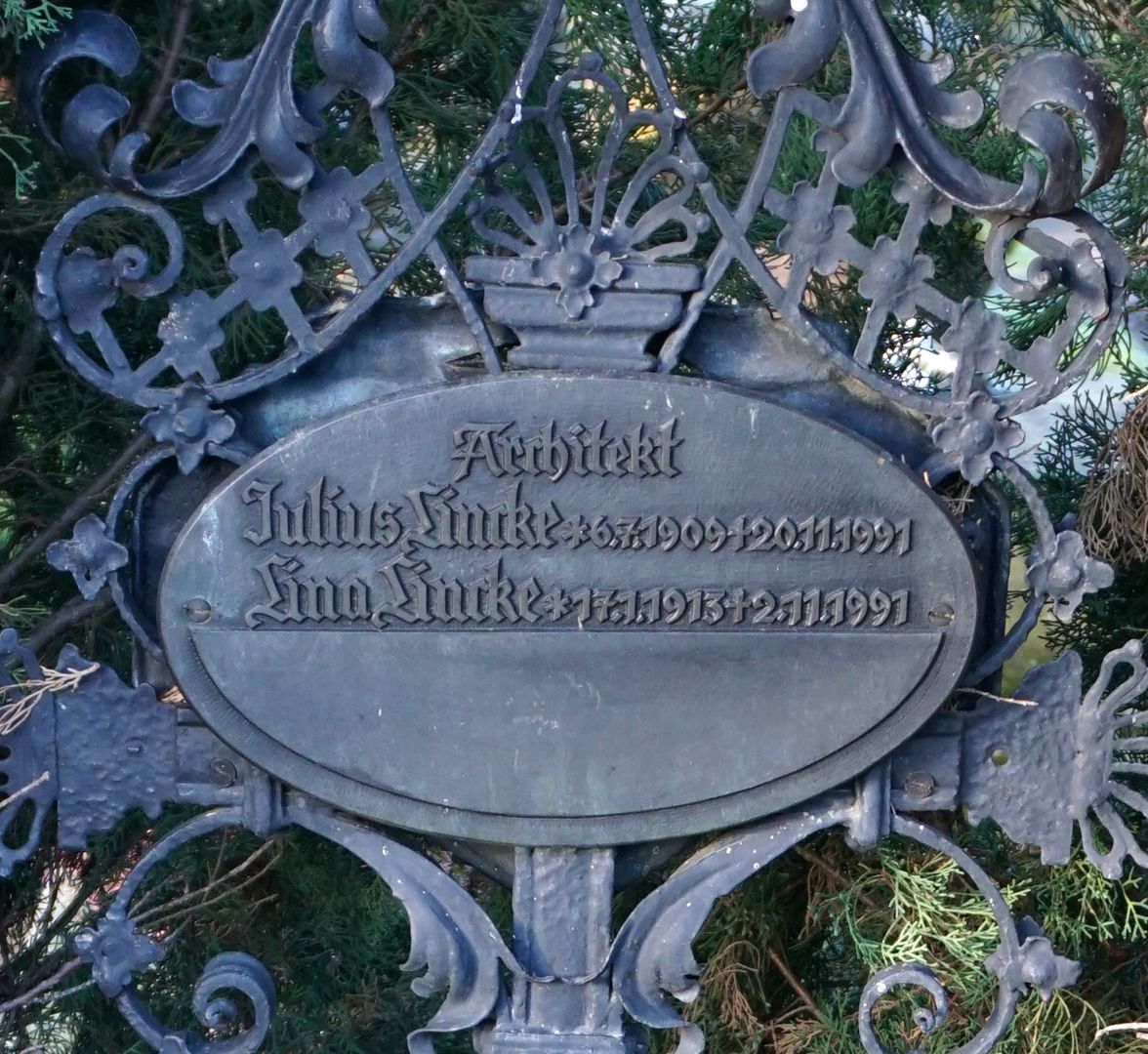 Johannisfriedhof grave site 778 Architect Julius Lincke and wife Lina Lincke