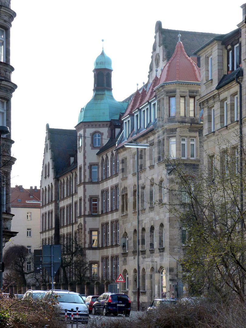 Johann-Daniel-Preißler-School Front from the north east