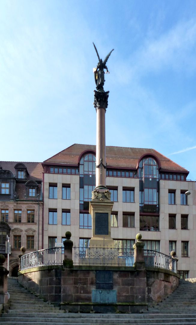 Victory column General view, rear side with platform