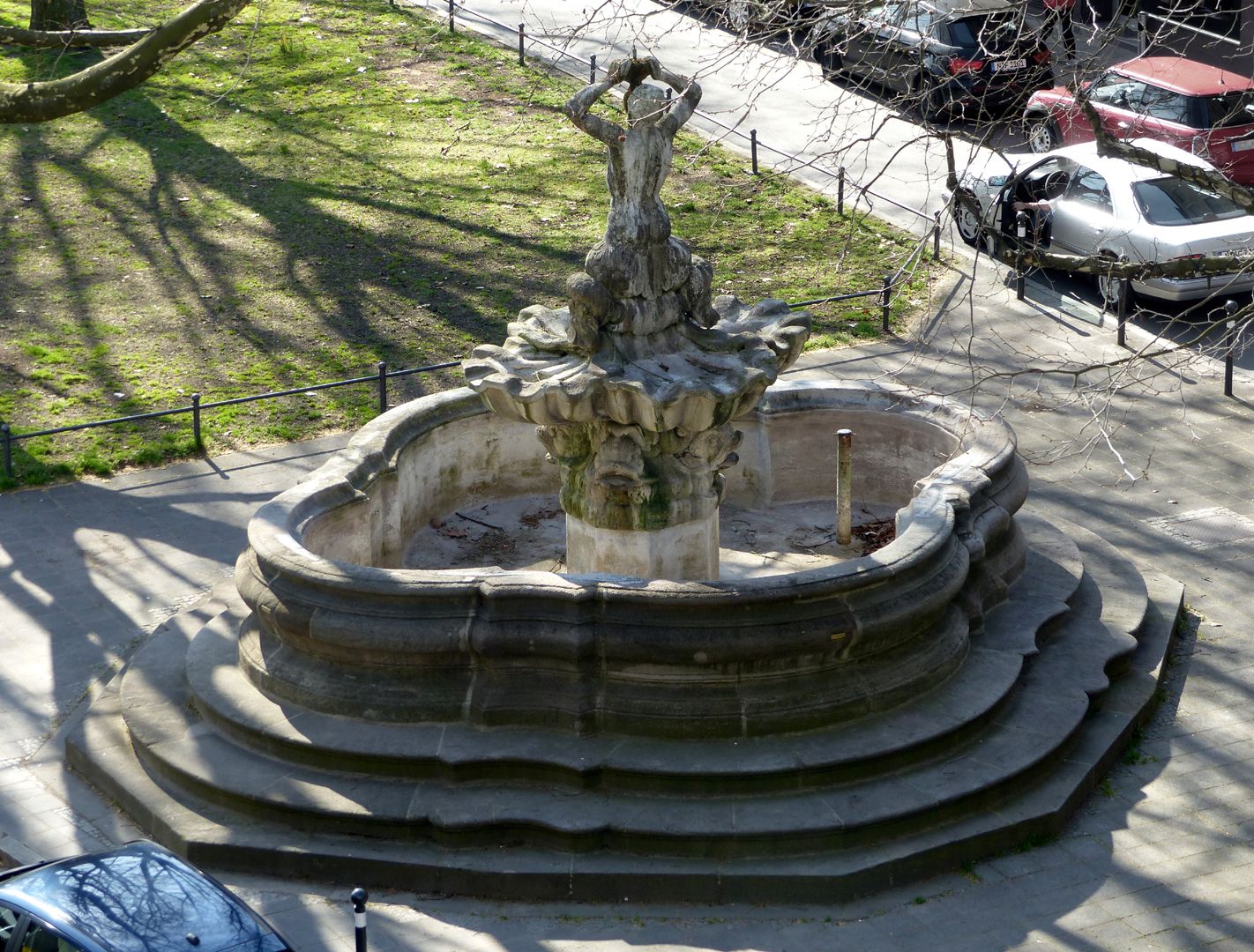 Tritonbrunnen Gesamtansicht von oben nach Südost