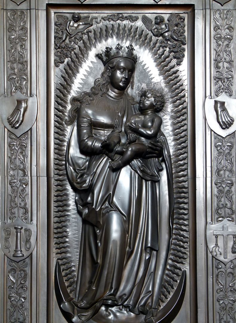 Memorial of Albrecht of Brandenburg: Mary standing on a crescent moon Mary on a crescent moon, detail