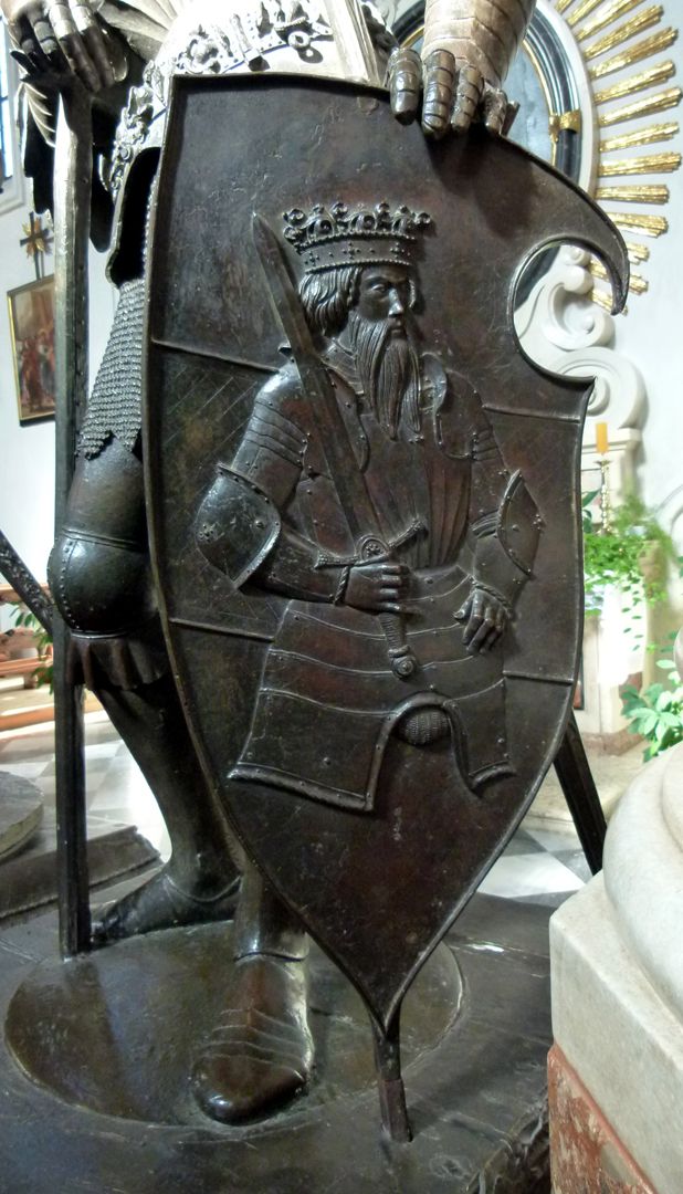King Theoderich (Innsbruck) Coat of arms
